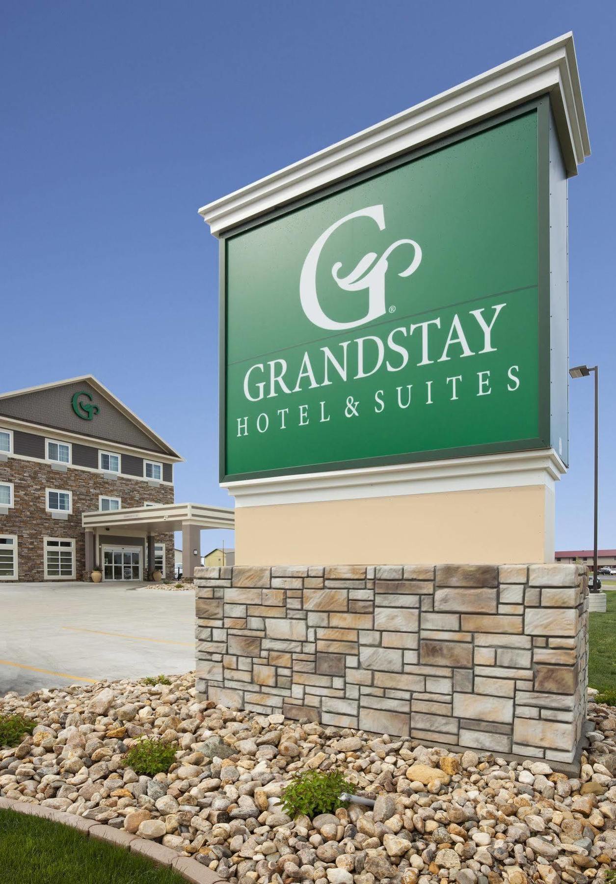 Grandstay Hotel & Suites 밸리시티 외부 사진